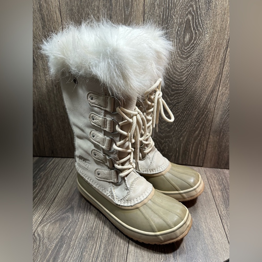 Sorel Woman’s winter boots